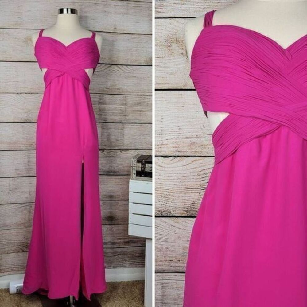 Faviana Women's V-Neck Ruched Chiffon Side Cutout Prom Dress Hot‎ Pink Size 0